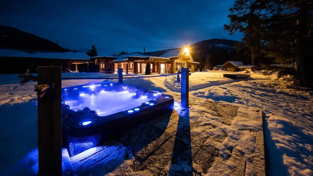 hot tub at night at the Skeena Bearclaw lodge